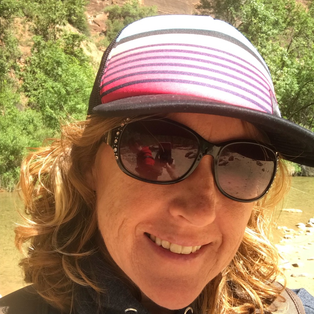 Meet your Posher, Angela